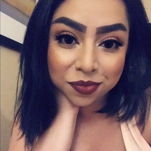 Meet your Posher, Gisela